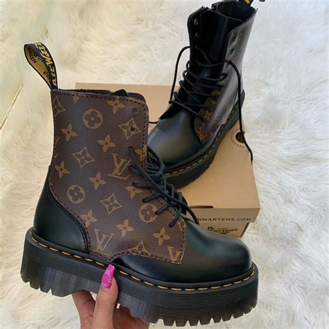 dottor martens louis vuitton costo|Dr Martens And Louis Vuitton .